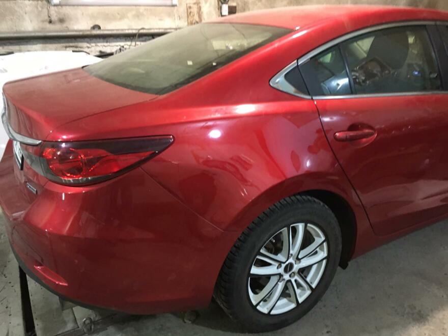 Пример ремонт вмятины Mazda 6 Фото результата ремонта вмятияны без покраски Mazda 6